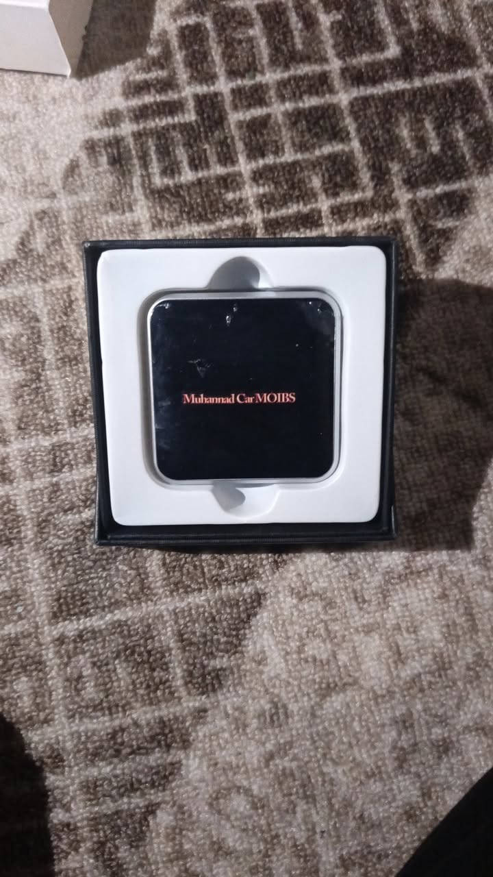 السلام عليكم ورحمه الله وبركاته
Carplay كار بلي
النظافه%100
يشتغل بالسيارة K3 كل انواع الK3 كل المديلات
مع وايريت يو اس بي .... وتايبسي 
الواير2 تايسبي....تايسبي
مكان نجف الاشرف 
للاتصال 
***********
***********
