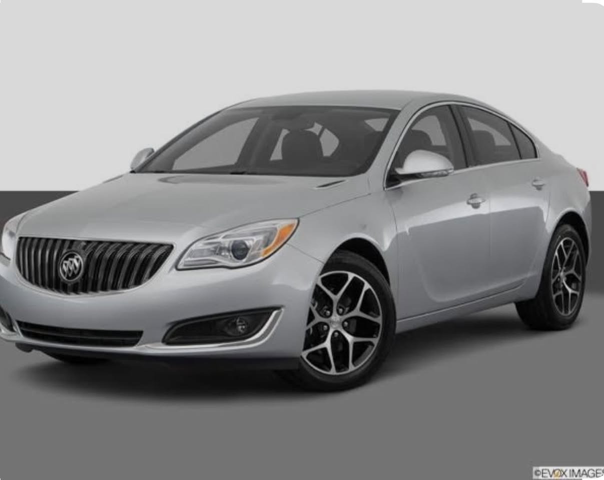 السلام عليكم
السعر 10500$
سيارة للبيع بيوگ امريكي موديل 17 السيارة باسمي الرقم الجديد تحويل ثاني يوم السيارة بيها ضربتها باب السايق بدون اربك نضافتها 85% بيها تلحيضات بصيطه وهاذا رقمي الشراي يتصل ويدلل *********** بي وتساب
