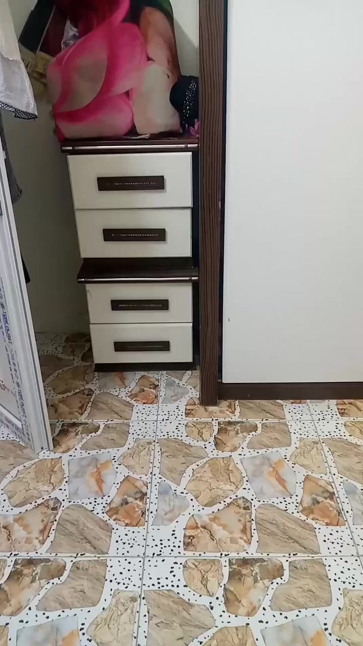 سلام عليكم غرفه لبيع ميتين وخمسين


**إذا كنت صاحب هذا الإعلان وتريد حذفه لأي سبب، رجاءا أرسل رسالة إلى الدعم الفني**