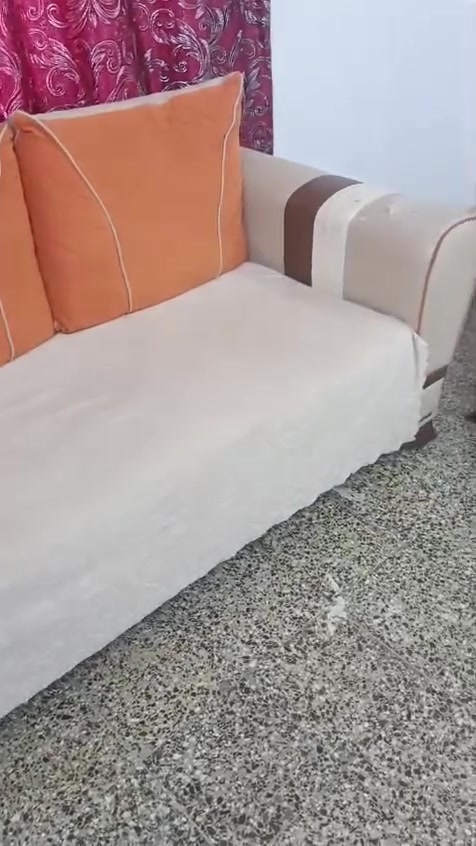 السلام عليكم للبيع وبسعر مناسب ***********
