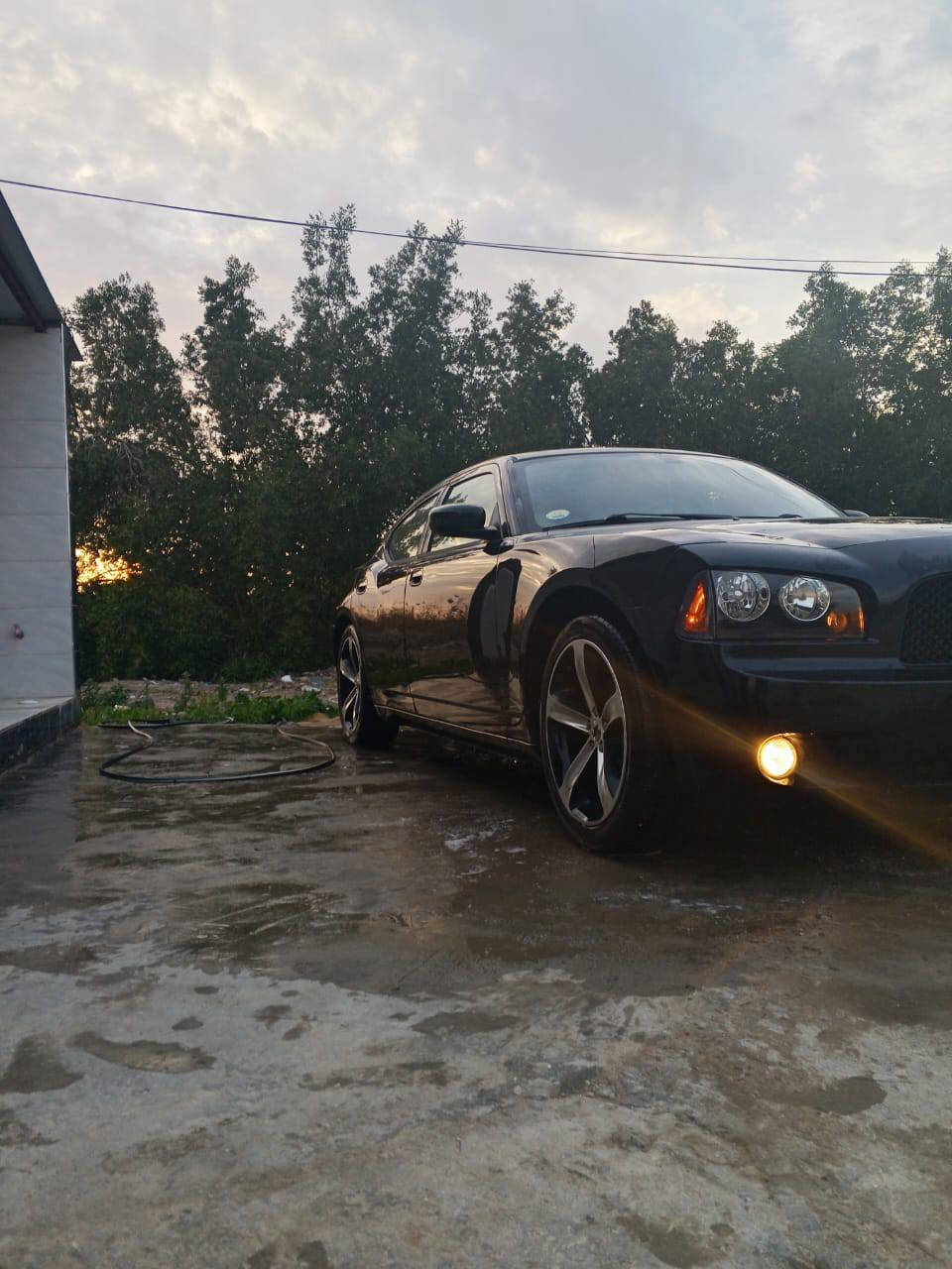 السلام عليكم جارجر 9اصل (خليجيه) مكينة 3500اصل absالسياره كفاله عامه من صبغ وضربه وتبديل بيه باردين بسيطات بين البابين سيارة جاهزه من حداديه وتبريد خير من الله رقم دهوك جديد 
السعر 115 اخوان السيارة خليجي ومتتقارن بالمهجومات بالسوك مكاني الديوانية رقم الهاتف ***********
