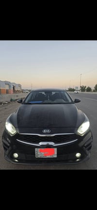 كيا فورتي  2019 امريكي   محرك ٢٠٠٠ دوش  كير AT جديد  فول تحكمات ستيرن ...