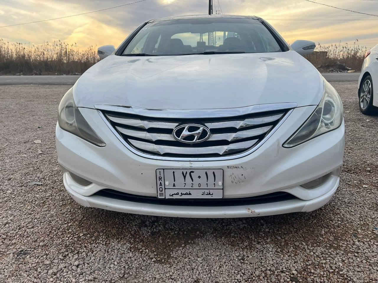 السلام عليكم سيارة سوناتا موديل 2011 خليجي بيها قطعه تبديل بدون دواخل جاملغ أمامي رقم بغداد بسمي تحويل ثاني يوم الاستفسار على خط ***********
