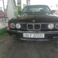 (السعر ب35 ورقة) بي ام 735 موديل 94 محرك كفاله... الگير ينمر واحد وثني...