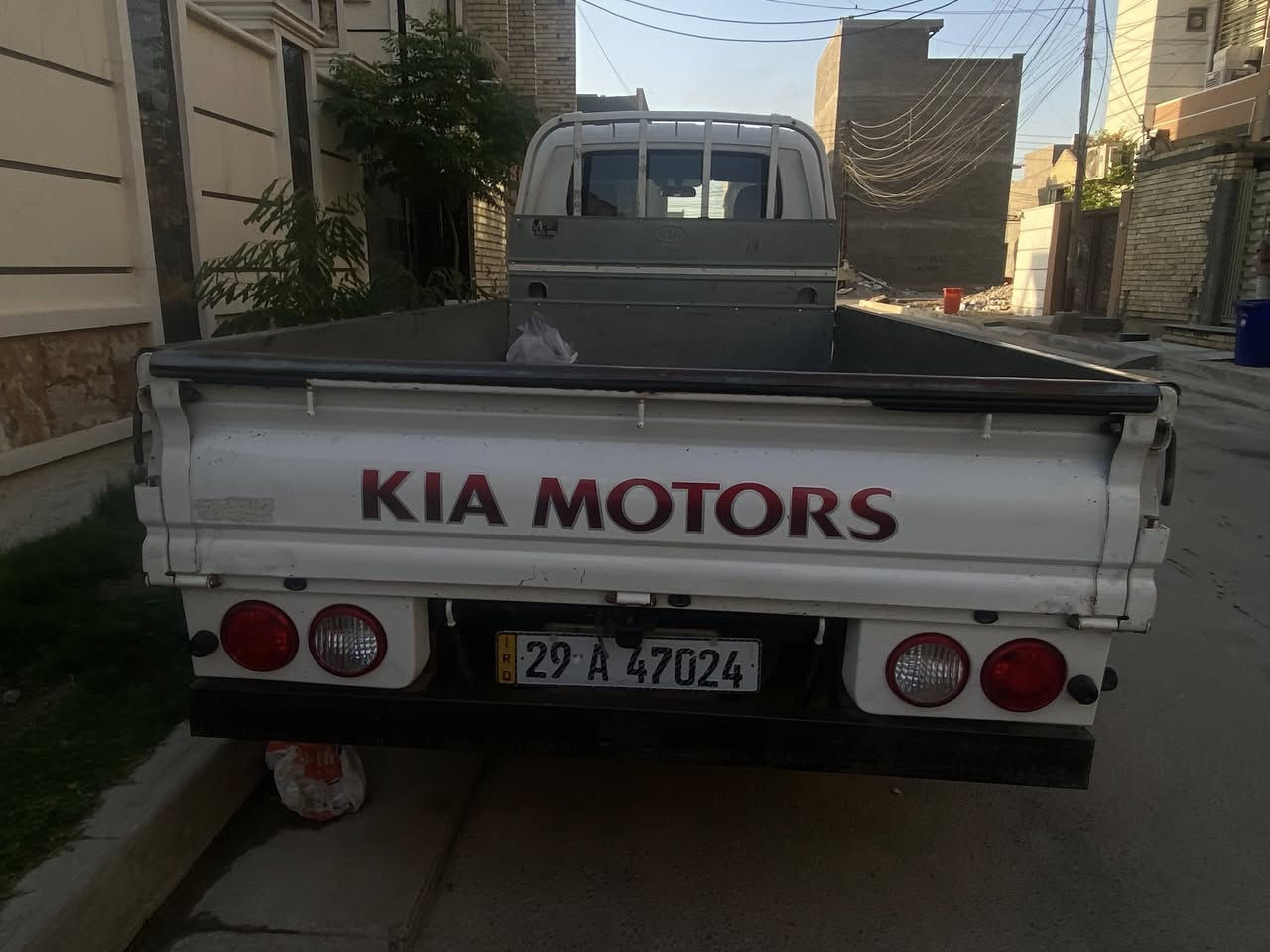 السلام عليكم كيا حمل ٢٠١٨ مكفوله من شاصي وصبغ ***********
