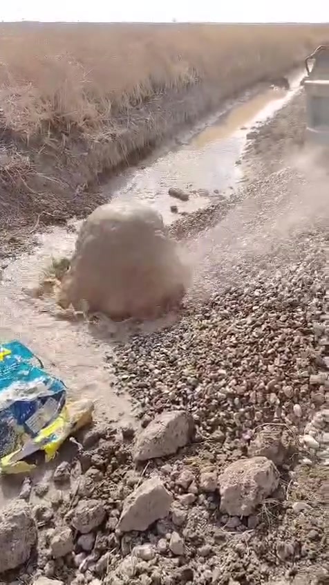 من متر إلى ٣٠ م نحفر الآبار داخل ألزبيدية اتصل وبخدمتك ***********
