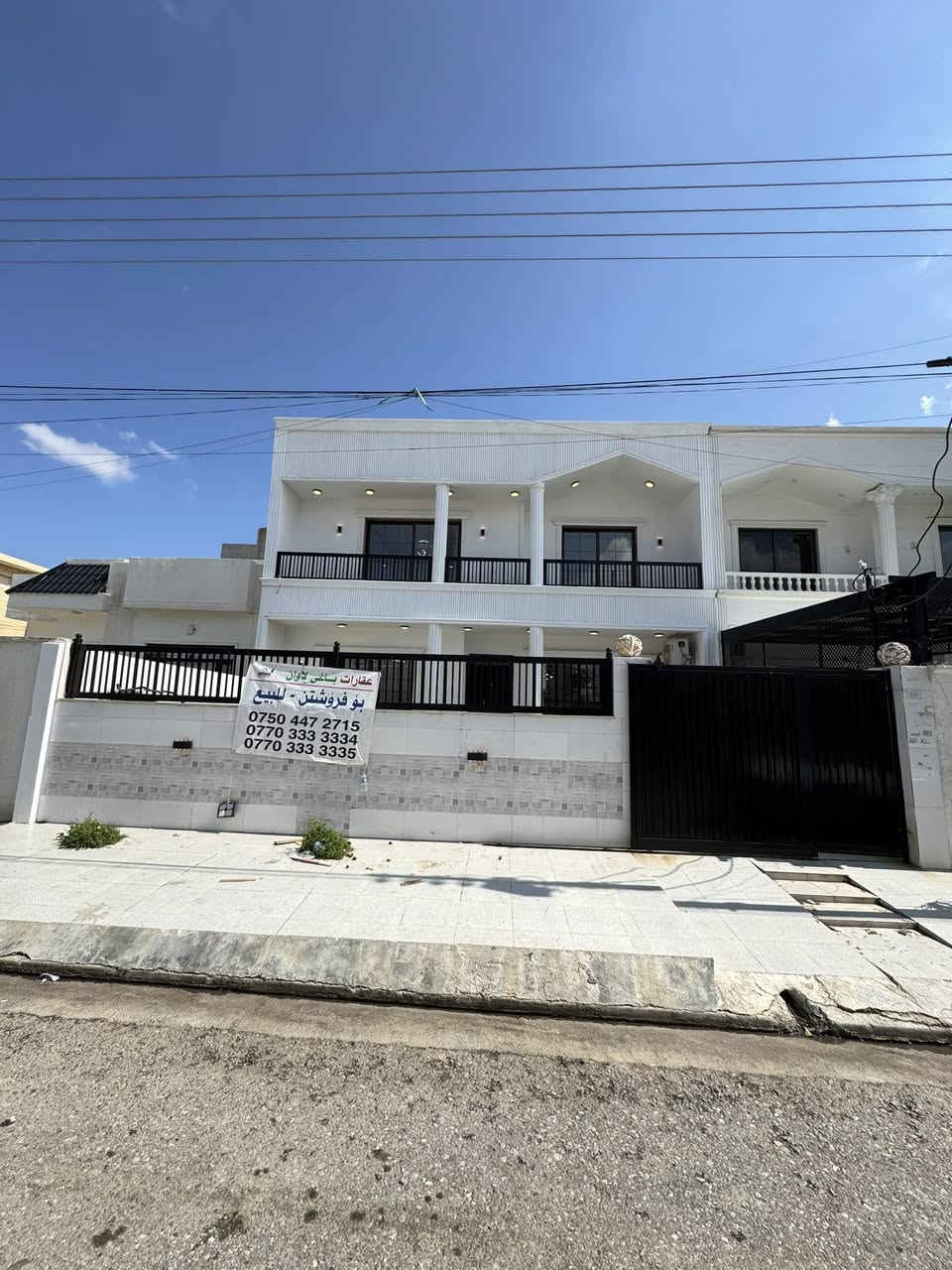 🔱#عرض_جديد_

🔱#دار_للبيع_في_هولير_ستي_

🔱مساحةً الدار 200م موقع موميز على شارع20 

🏠الدار يتكون 

🏠(6)غرف نوم#غرفتين_طابق_ثاني_سويتات

🏠4حمامات 

🏠صالة كبيرة 

🏠مطبخ واسع 

🏠 هول داخلي موزع 

🏠كراج +حديقة كبير 

🏠

اللاستفسار اكثر اتصال على الارقام التاليه
***********☎️
***********☎️
***********☎️
——————————————————
#خانوو_بؤ_فروشتن_دووتابق_و_به يتونه
#شارى_هه ولير_ستى_
#رووبه رى_200_متر
#پيكهاتووه_6_ژوورى_نووستن_1_ماستر_سويد
#ژوورى_پيشوازى_هول_داخلى_مطبخ_كراج_باخجه

بؤ_زانيارى_زياتر

***********☎️
***********☎️
***********☎️

عقارات باغى لاوان
