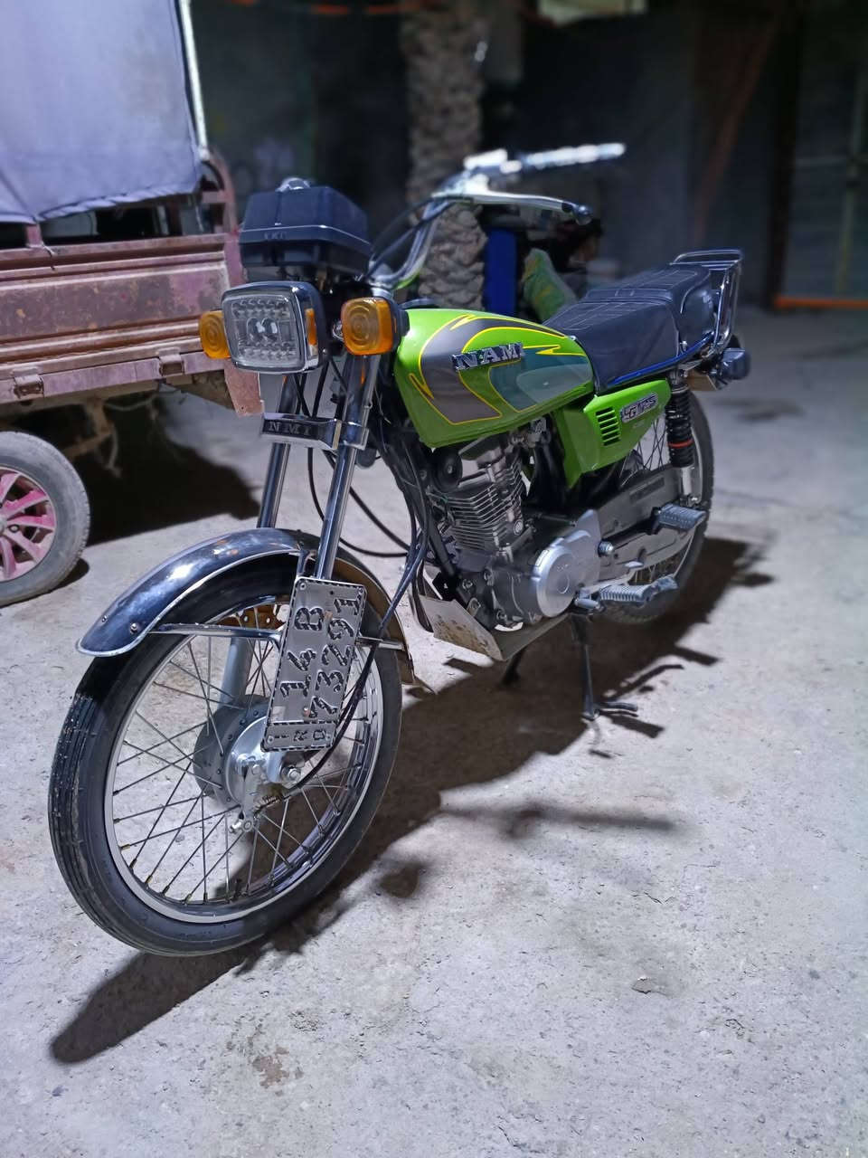 السلام عليكم دراجه اللبيع رقم وسنويه بسمي دراجه نضيفه وحلوه مامفتوحه دراجه حله من الصوره اليريده ايجي خاص متواجت مازنجر الستفسار *********** السعر 1700 وبه مجال  المكان الكرنه الشرش الجلعه وحياكم الله
