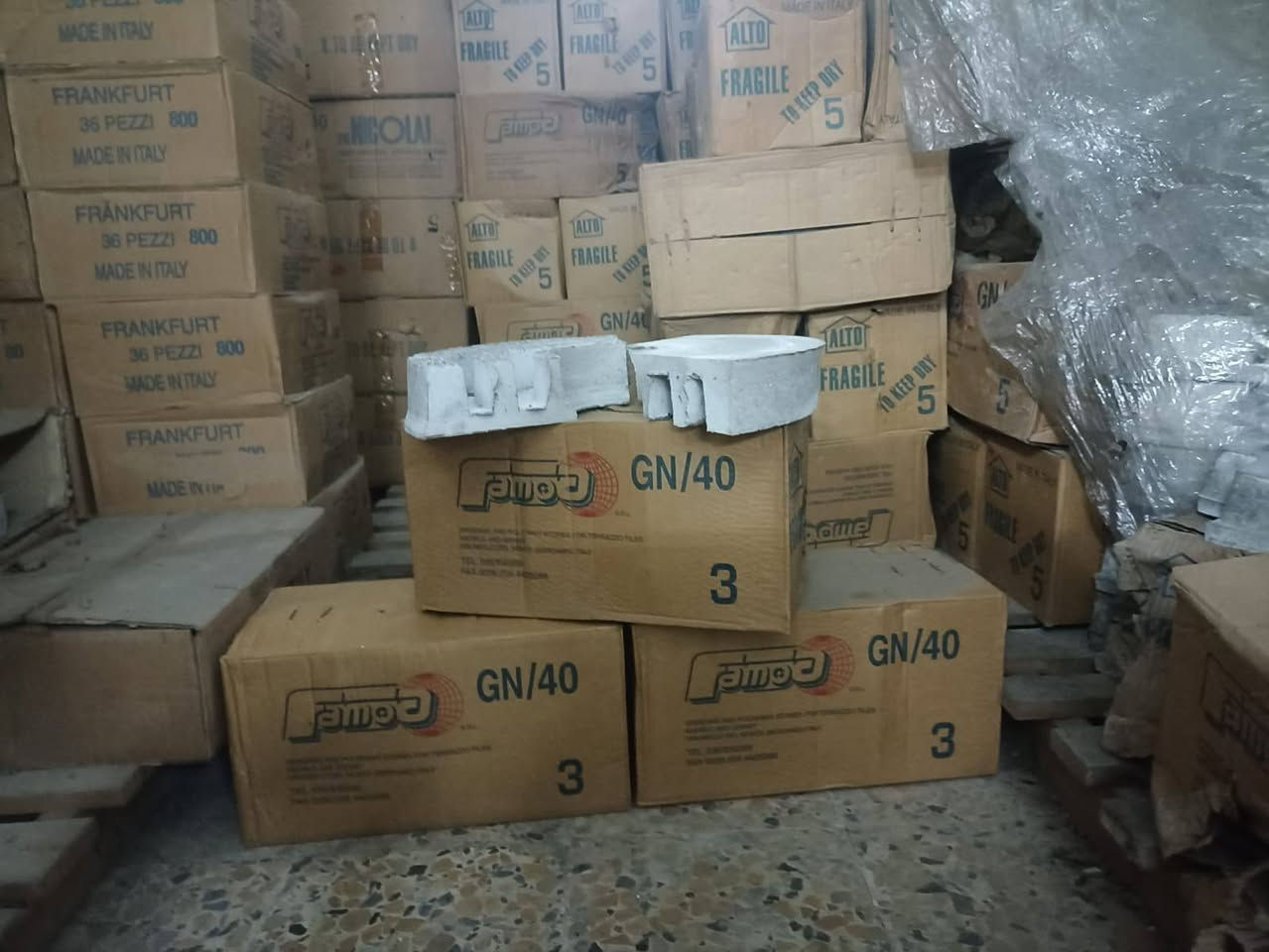 📢 متوفر لدينا حجر جلي إيطالي أصلي 🇮🇹
نوفر أجود أنواع حجر الجلي من أشهر الشركات الإيطالية:
🔹 شركة نيكولاي
🔹 شركة فمو
✔️ جميع الأحجار جديدة (كلن كرتاً بكاراتينه)
✔️ نوعيات متعددة وأشكال مختلفة
✔️ كميات كبيرة متوفرة
✨ جودة عالية وتشطيب فاخر يناسب جميع الأعمال
العنوان موصل
 للعلم تصيفه مخزن
📞 للحجز والاستفسار راسلنا خاص أو اتصل
***********
