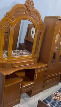 بغداد الحسينية • غرفة نوم • خمس أبواب