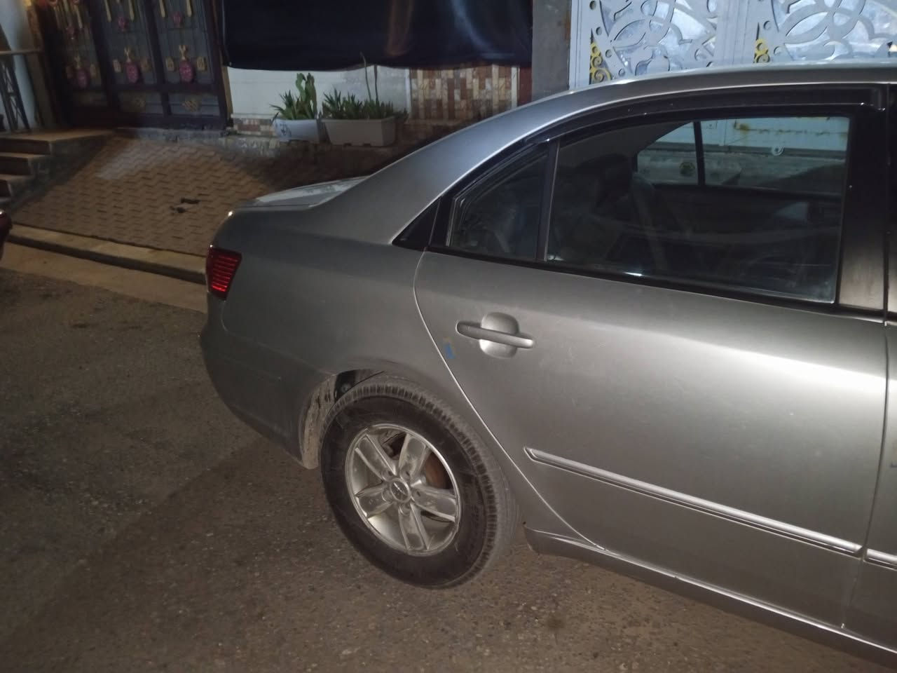 سلام عليكم لبيع سوناته ادوات سياره غاز اصل سياره كصه جنطه شغل مضبوط متوئمه رقم مطابق ويا شاصي سياره كير محرك مكفول تايرات حداديه جديده تبريد ثلج 🥶 سعر 45 بيها مجال قليل لشراي مكان نجف رقم ***********
