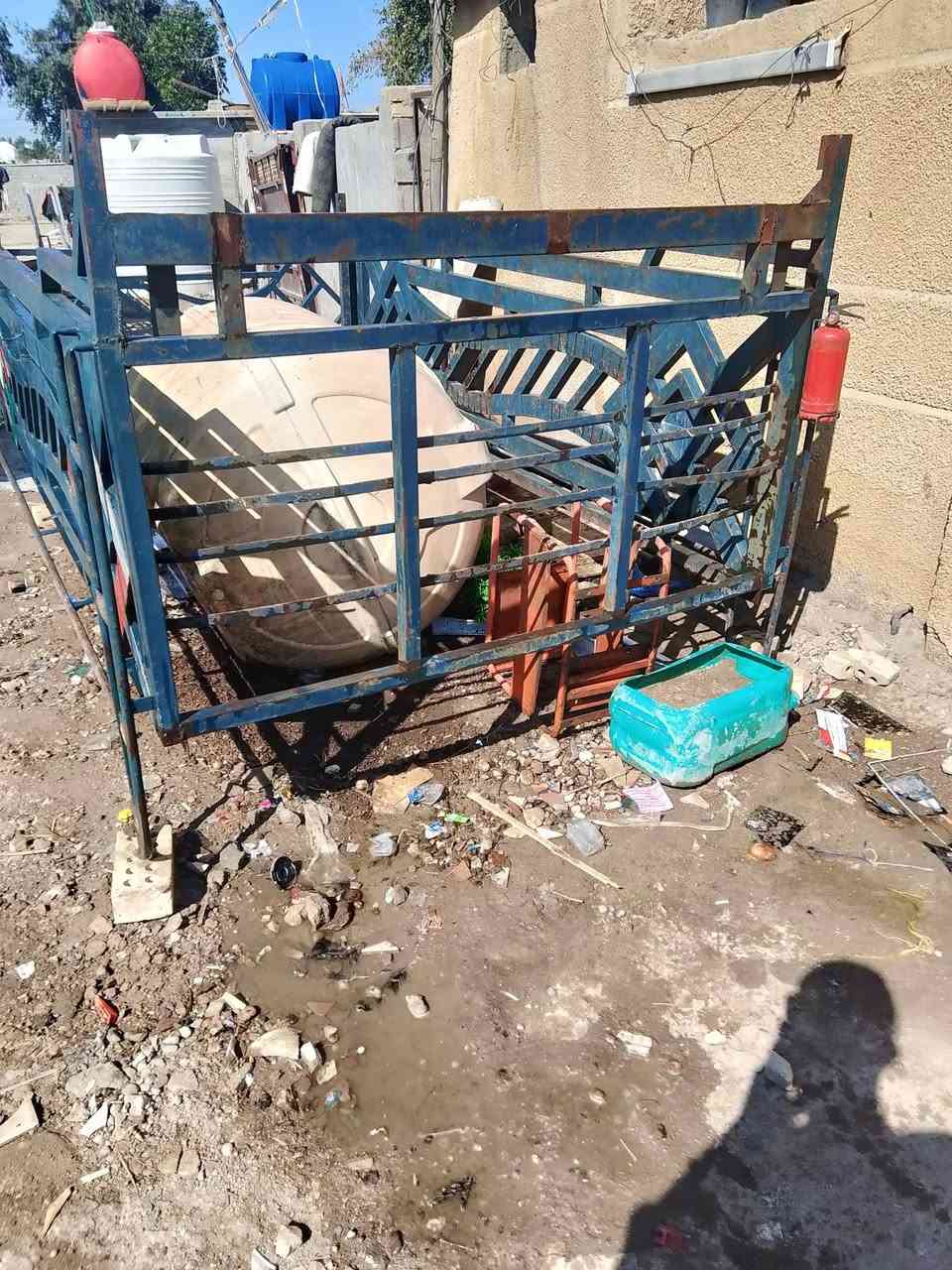 سلام عليكم محجر لبيع وشراء يتصل *********** المكان بغداد
