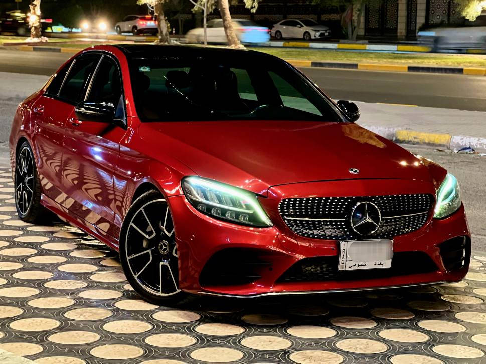 للبيع او مراوس
مرسيدس C300 2021 كت AMG بلادي شركة
السيارة جديدة جداً بحالة الشركة  كفالة كَير مكينة صدر بدي شخط مابيها ضررها فقط بنيد وتبدل ابلادي يعني قطعه واحده فقط فول مواصفات المحرك 2.0 توربو -4سلندر كشنات جلد بانوراما شاشه كبيره نظام ملاحة (Navigation)+(Car play) داخل صاج ملكي داخل لدات كامره خلفيه دواره سستم سماعات برومستر كشنات  مقاعد جلد مشمشي ودشبول مطعم بالصاج كشنات كهرباء و كشنات الامامية تدفئة مع نظام خزن ميموري أنارة محيطية 64 لون رادار امامي رادار خلفي نقطه عمياء بصمة تشغيل بصمة ابواب صندوق كهرباء لايتات ليد (٨عدسات)+بك لايت ليد شحن وايرلس Auto بك لايت ليد سستم سماعات برومستر سيارة جديدة وجاهزه من كلشي رقم بغداد ومكانها بغداد السعر 275 ورقه 
للأستفسار *********** بغداد, العراق
