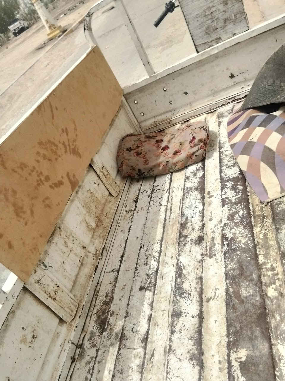 بدي نضيف مابيه قطرت خياس
ستوته ادوات 
المحرك جديد دايون الأصلي 
تواير كلهن جديد واصلي. 
نكره سلف تشتغل
***********
