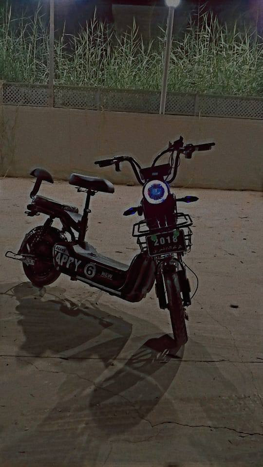 السلام عليكم ورحمة الله 
ماطور شحن للبيع نوع happy beans6
نضيف حيل مابي شي بس الشاشة عاطلة
للاستفسار: ***********
