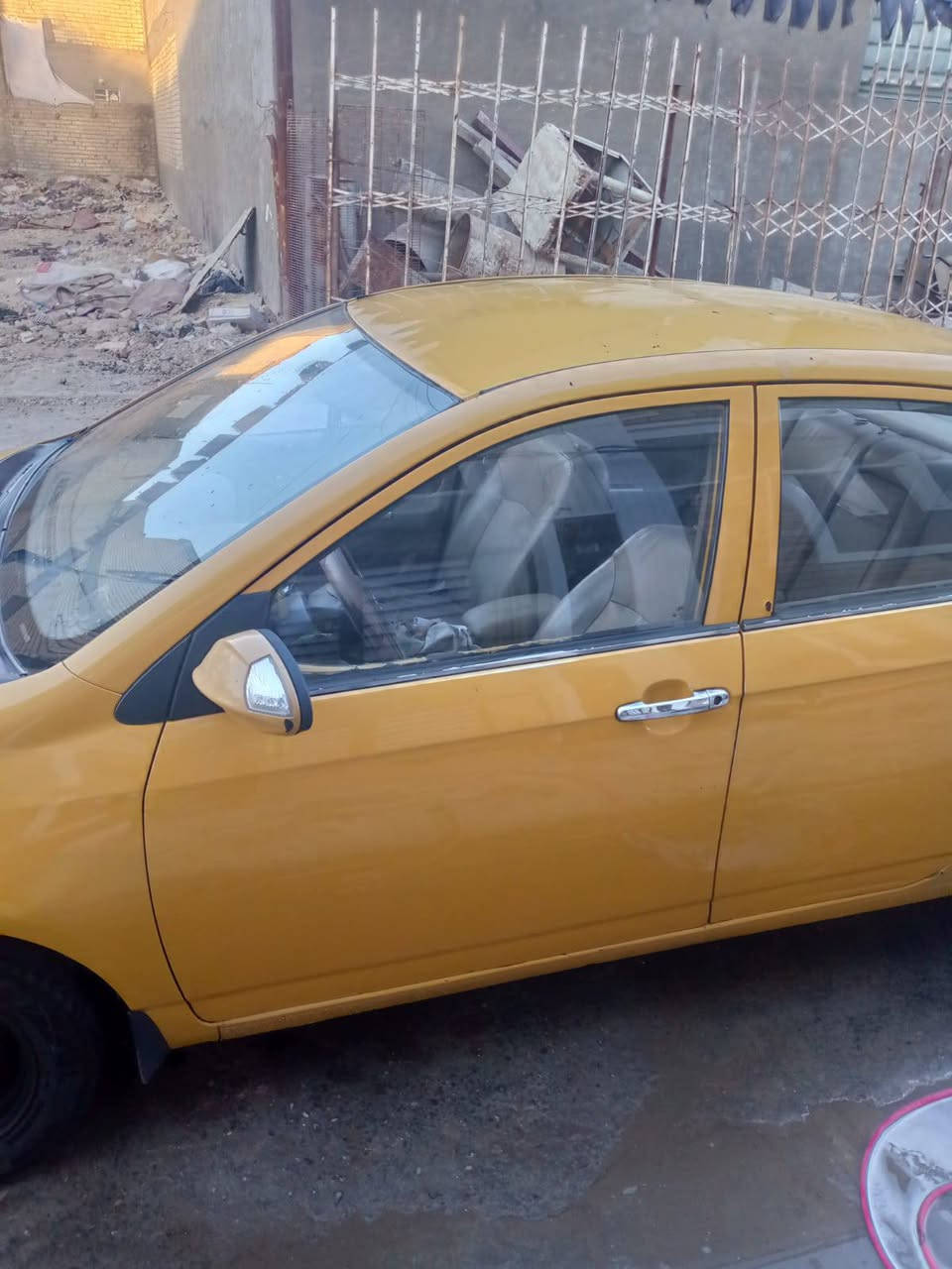 سلام عليكم من رخصة الادمن المحترم ليفان موديل 11كيرومحرك كورلا يارس محرك يبخر حداديه  جديد ولكشرمثل ماواضح بل صوره ابيع هل موجود واني خادم بغداد بسمي تحويل مكان بغداد الشعب سعر 33   //***********
