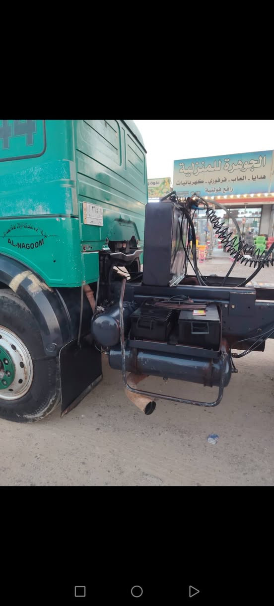 نساف البي موديل 79 محدثه كرواتي مكينه 10 جديده 
كير 160 مجموعه جيف  باج بطن رباط عدل رقم الماني ديالى قلاب 
عربانه 30 متر  3 محاور 16 جديده تخم تاير مكان بغداد التاجي  
***********
