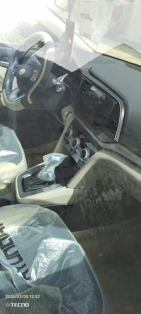 النتره 2020 فول مواصفات فتحه بصمه تحكم ستيرن حساس مامي خلفي كامره ماشيه ١٠٩ الف مكفوله عده شبر بل جاملغ مامي باردشبر صبغ بل دوسه فقط والباقي كفاله مكينه وكير كفاله رقم بغداد مشروع وطني مكان سياره واسط كوت الاستفسار ***********او *********** دهل اوران, واسط
