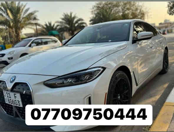 ‏2024 BMW i4 eDrive35 M35  
‏‎ بطارية ليثيوم ايون بسعة البطارية 84 (KWH) تقطع في الشحنة الواحدة ما يقارب الـ 500 كيلومتر
‏‎مدخلين شحن AC / Dc

‏‎الاضافات:
‏‎• فتحة سقف
‏‎• هاند بريك كهرباء مع نظام اوتوهولد
‏‎• عدة انظمة قيادة: Comfort / Sport / Eco Pro 
‏‎• هاند بريك كهرباء HOLD AUTO
‏‎• مقاعد جلدية فاخرة: كهربائية مع ذاكرة تخزين وضعية الجلوس
‏‎• تزيينات كاربون فايبر داخلية
‏‎• شاشة ثنائية منحنية مقاس 14.9 بوصة لنظام المعلومات والترفيه و 12.3 بوصة لشاشة السائق
‏‎• الشاشة تدعم التحكم بالأوامر الصوتية واللمس وإيماءات اليد Gesture Control وتدعم آبل كاربلاي وأندرويد أوتو
‏‎• ماوس للتحكم بالشاشة
‏‎• نظام ملاحة Navigation
‏‎• شاحن لاسلكي للهواتف المحمولة Wireless Charger
‏‎• بلوتوث / نقطة اتصال وايرلس WiFi Hotspot
‏‎• مخارج USB / AUX
‏‎• نظام الرؤية المحيطة 360 درجة بخاصية الـ 3D 
‏‎• تشغيل بدون مفتاح Keyless go
‏‎• نظام الدخول من غير مفتاح Keyless entry
‏‎• حساسات امامية وخلفية
‏‎• نظام تحذير من مغادرة المسار Lane Departure Warning
‏‎• نظام تحذير تغيير المسار Lane Change Warning
‏‎• مساعد الانتباه Attention Assistant
‏‎• مساعد اليقظة Attentiveness assistant
‏‎• نظام تحذير السرعة Speed Warning
‏‎• نظام تدخل التوجيه الذي يساعد في تعديل اتجاه السيارة تلقائيًا للحفاظ على المسار Steering Intervention
‏‎• نظام التحذير من الاصطدام الأمامي والخلفي Forward & Rear Collision Warning
‏‎• مانع انزلاق
‏‎• مثبت سرعة Cruise Control
‏‎• تحكم كامل في المقود مع أوامر صوتية
‏‎• غيارات عالستيرنج Paddle Shifters
‏‎• طارة مدفأة
‏‎• اضاءة ليد داخلية متعددة الألوان Ambient lighting
‏‎• اضاءة ترحيبية
‏‎• أضوية ليزر BMW Laser lights
‏‎• ليد BMW LED headlights
‏‎• مصابيح نهاريةLED ‎
‏‎• مصابيح خلفيةLED ‎
‏‎• جنطات قياس 19 انش
‏‎• مرايا كهرباء
‏‎• مرايا قابلة للطي كهربائيا مع اشارات انعطاف
‏‎• مكيف خلفي منفصل
‏‎***********
