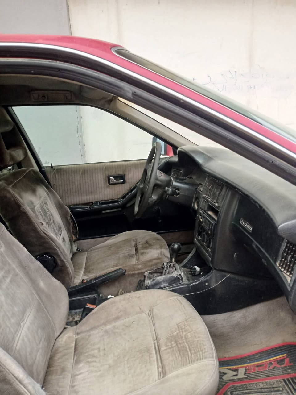 للبيع اودي موديل 91 خمسة اسرندر بدون صبغ سنويا بيضه شرط التحويل ***********بي واتساب
