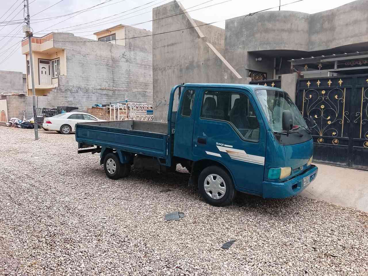 دوو ته ني كه يه فونتيره 
ره قه م ره ش 
سه نه وي له كه لا 
وه شه رت كير مه كينه 
وئه كسل  مال كه سه به ته  ناونيشان 
كه لار سمود سعري ٣٣ كلا ومه عامه له ***********
