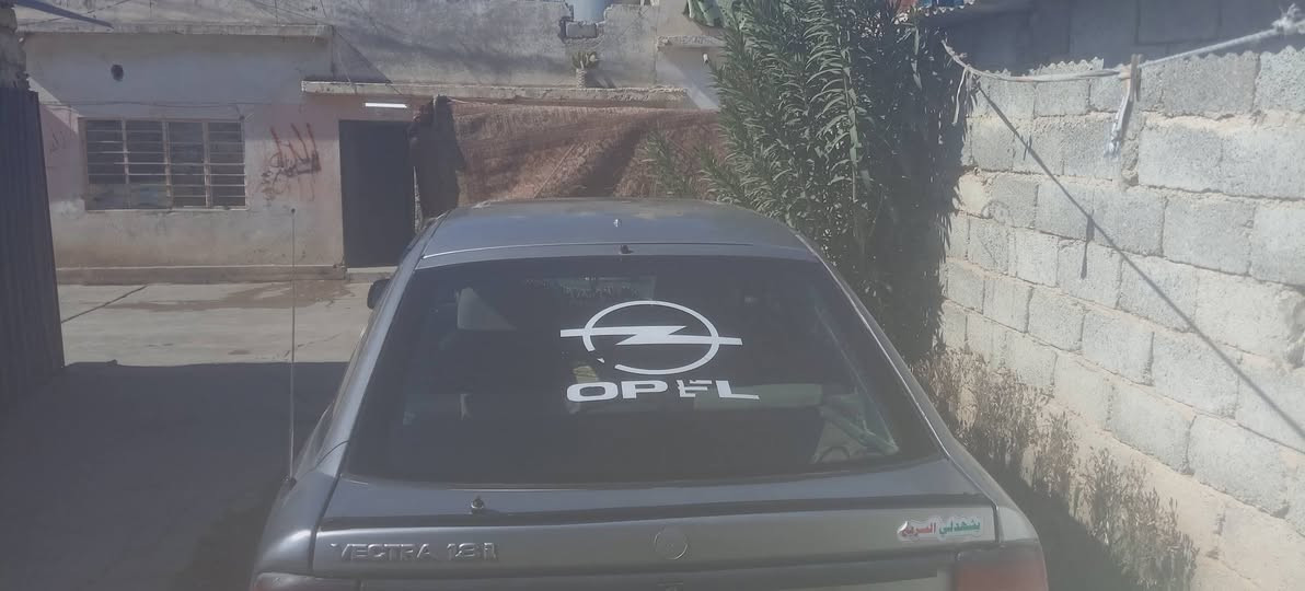 السلام عليكم اوبل فكتوره حجم 16 رقم صلاح الدين الماني عظم فخم تاير سياره خير من اللهرسعر 30 بمجال الاستفسار (***********) 🌹 🌹
