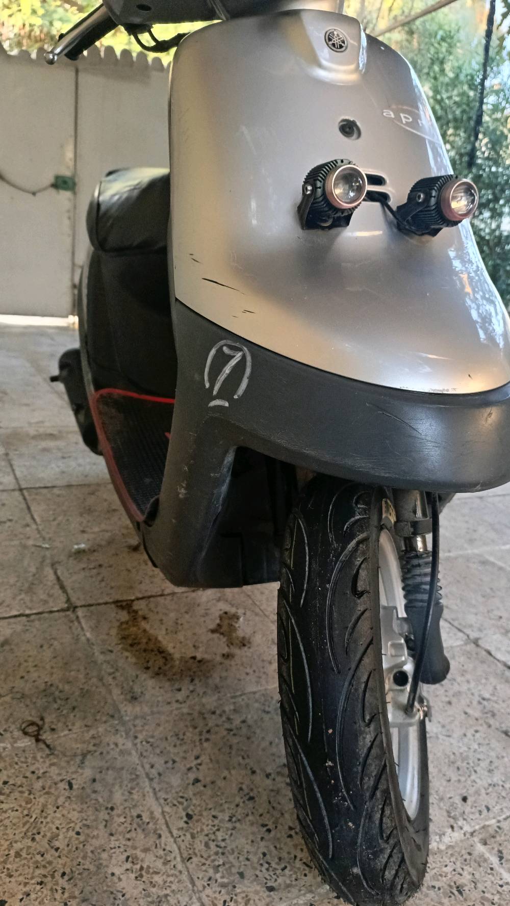 ماطور بوتين دبل سكريته
 للبيع او مراوس مع ايراني نظيف 
محرك شرط مامفتوح نظافة الماطور 80%
نارية سلف كلو شغال 
( المكان الموصل الجانب الأيسر )