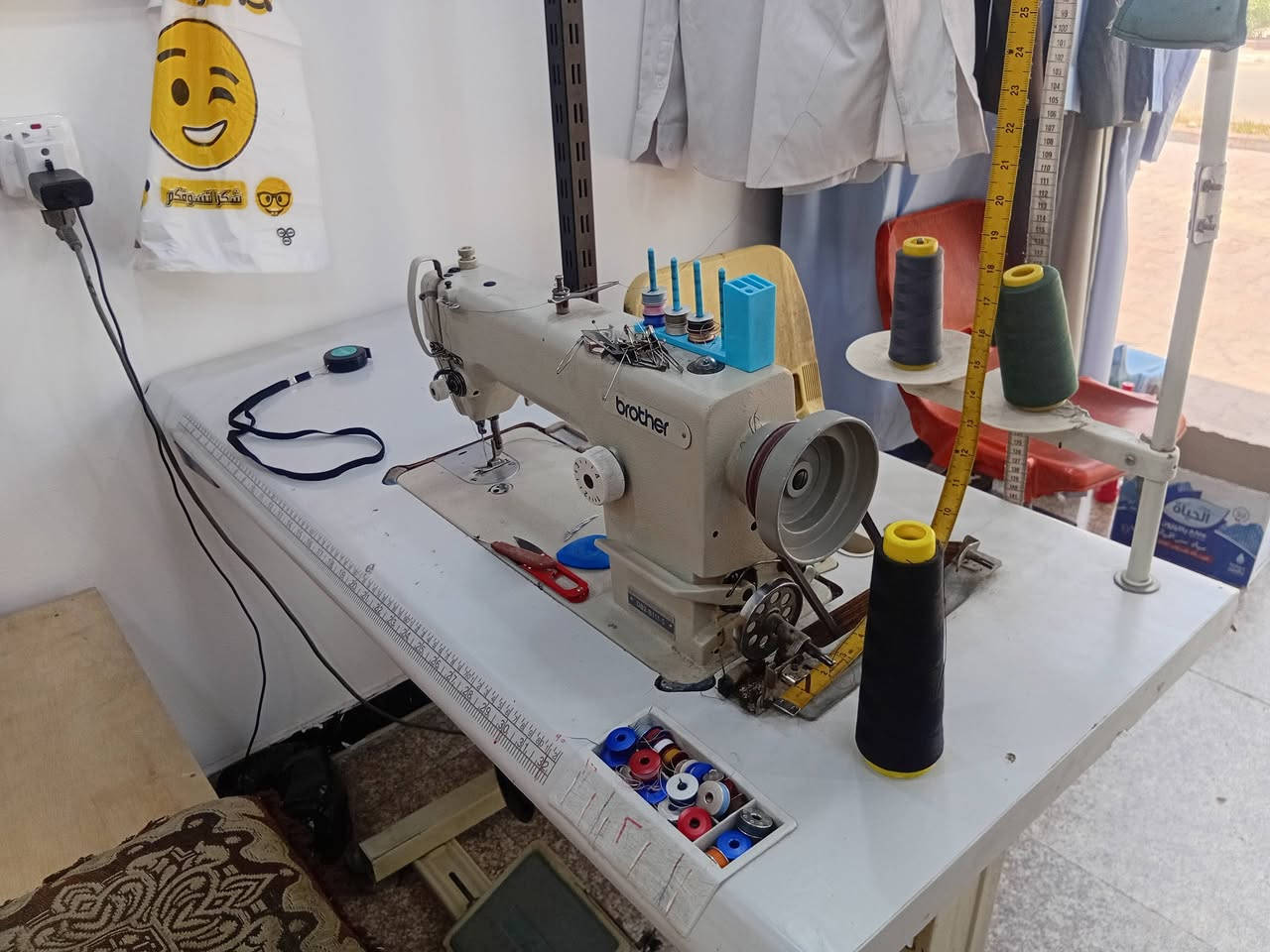 سلام عليكم مكينه برذر للبيع مكينه نضيفة وشغلهة نضيف تجي وتشتغل وتشوف بعينك
السعر ٢٢٥ العنوان بغداد الشعلة حي الجوادين 

***********

