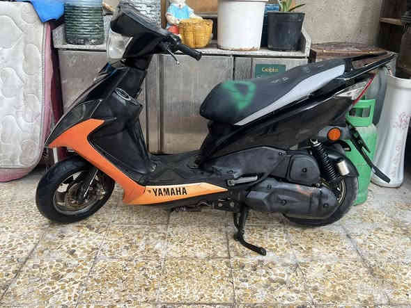 مضلع حديث نوزل 2012
دبل ابلادي 
سبايدر ابلادي 
مكينه ما مفتوحه
عداد إلكتروني شغال لونين بلادي 
جويتر ما مفتوح 
نوزل ما مفتوح 
الدراجه كفاله كفاله كفاله من السرقه والمكينه 
الدراجه احله من الصوره نصبه وشكل 
معدل 110 اطلع 
شلعه 
الدراجه كلشي بيه ابلادي بعده بوضع الشركه ما مبدل بيه برغي 
صاله 20 يوم من نزلت من الرمبه من بغداد 
الدراجه عوزه بس سايق مو جنايه وما تعرفله لا تراسل 
سعره واحد وميتين وخمسين 1250 وبيه مجال خابر ع رقم او خاص واتساب ***********
