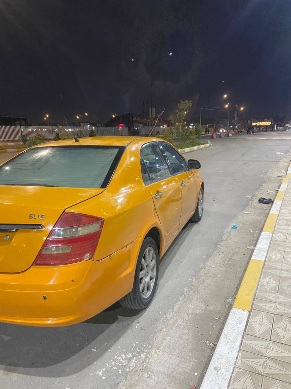 السلام عليكم
جلي موبل 2012 للبيع .كير مكينه تخم تاير جاهزه السياره  تبريد ثلج شرط وي السويج رقم ديوانيه السياره كفاله ماعده تلكيط اخياسات دواير السعر 35 وبيها مجال  *********** مكاني ناصريه مركز
