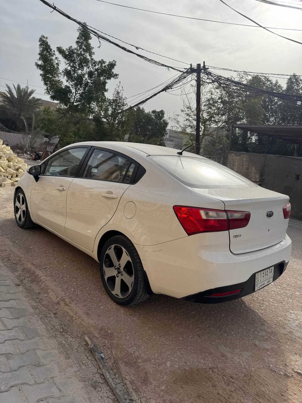 كي ريو 2012 رقم نجف محرك 1600 وارد خليجي بيه 3 قطع صبغ بدون حادث داخلي مكاني النجف السعر 83 /
*********** النجف, العراق
