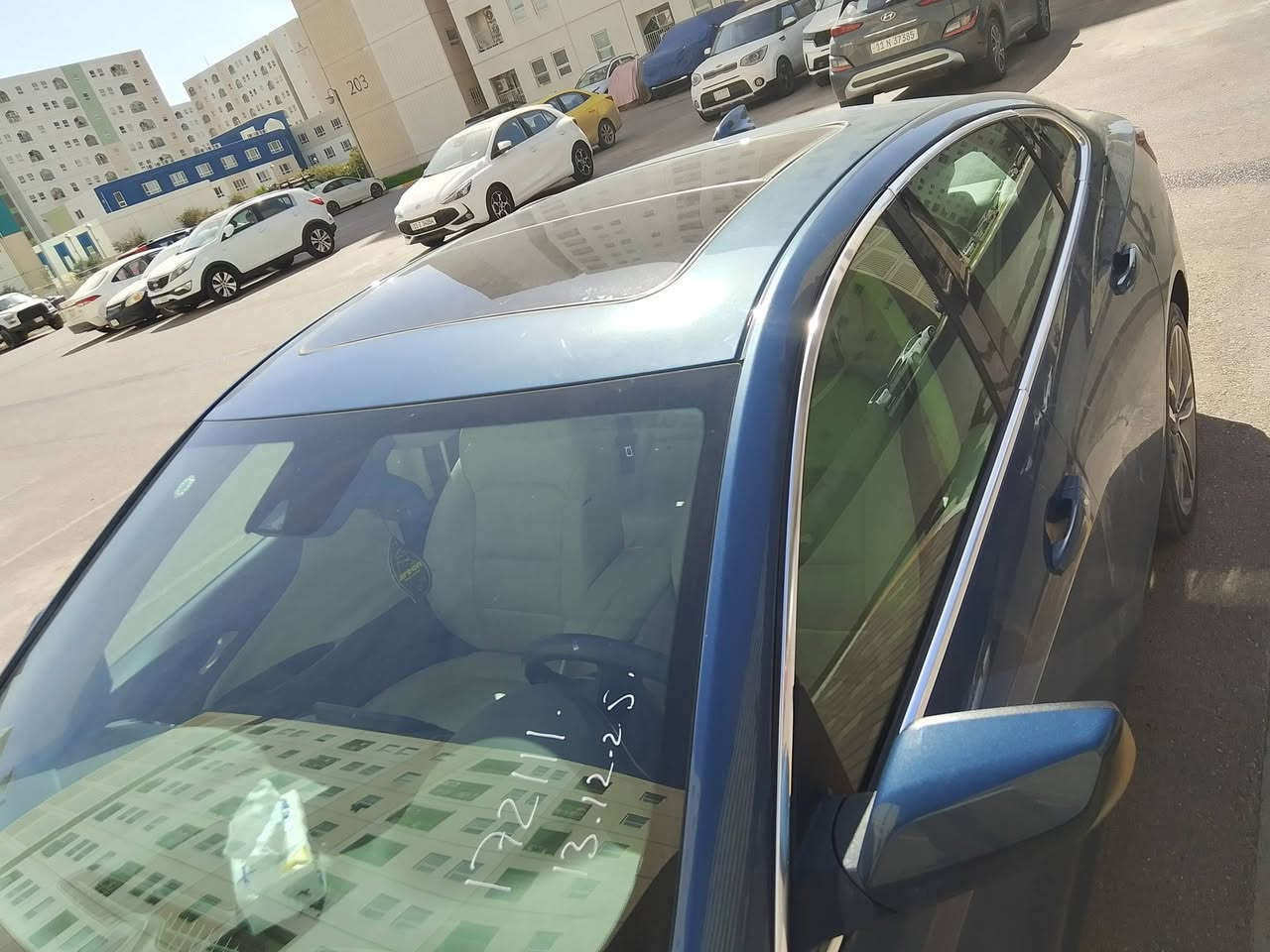 سلام عليكم ماليبو 24بريمر
فول الفول 
حادثها جاملغ  نصبغ 
وباب السباق 
وجاملغ الخلفي صبغ. اثر شخوط
مابيها تبديل اي قطعه 
للستفسار ***********
