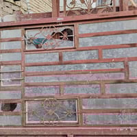 شبابيك للبيع القياس ٢ونص ارتفاع في ٢متر.      عدد ٣ ٢ونص ارتفاع في ١٢٥...