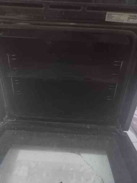 اوفن للبيع شغال السعر 90
***********
