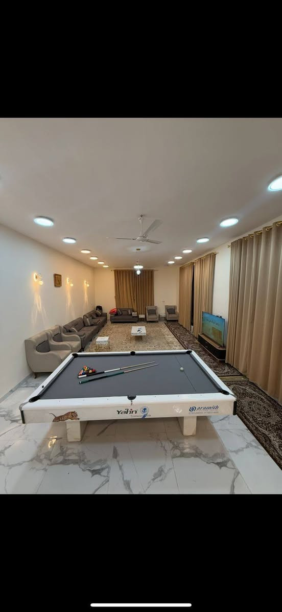 ⚠️( مــزرعـة بسماية )
بغداد / قرب البــسمـايـة 📍
موثقة بـ برنامج اجرلي 😍
              📞📞*********** 📞📞
              📱 متوفـر واتـسـاب 📲 
■غرفة نوم vip 🛏️
 وصالة مؤثثة بالكامل 
ومطبخ متكامل من كل المستلزمات وصحيات داخلية و خارجية  🏠
■مسبح مع المضلة للكبار ( 14  *  7 ) بعمق 2 متر 🏊‍♂️
■العاب للكبار ( بليارد + فيشة + سلة + منضدة ) 
■العاب للصغار ⛳️
■حديقة كبيرة  تحتوي على DJ 🧞‍♂️
■ادوات للشواء ومكان شوي كامل للسمك والمشاوي  
■جلسات خارجية 🎸
■كراج داخلي 
■كهرباء ع مدار 24 ساعة 🕰️ 
■انترنت مجاني مفتوح
■ شاشة تلفزون بحجم 60 بوصة 🖥️
■تبريد جديد و كامل
■الشفت الصباحي من الساعة 9 صباحاً لغاية 7 مساءً…. الشفت المسائي من الساعة 8 مساء ً لغاية الساعة 7 صباحاً 
●يرجى المحافظة على نظافة المكان والممتلكات
للحجز والاستفسار الاتصال على الرقم 
***********
متوفر واتساب
اسعار الشفتات مزرعة بسمايـة ✔️
(( جميع الشفتات الصباحية 🏔️200 الف ))
((الايام العادية سعر الشفت المسائي 🤏250 الف)) 
 عدا ⚠️((الخميس المسائي 300 الف )) ((والجمعة المسائي 300 الف)) … عند تثبيت الحجز تحويل 50 الف عربون على بطاقة الماستر كارد ..الاسعار ثابتة من قبل صاحب المزرعة 🩶
