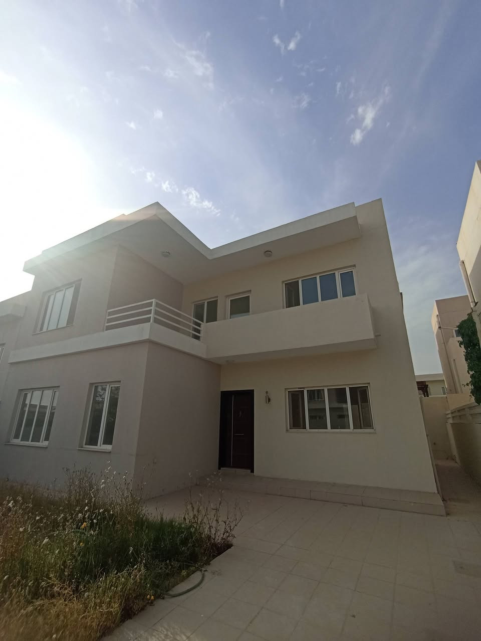 بیت للبیع في مجمع اتلانتیك ستی 
     غرف النوم 3 ، طابق 2 ، 200م 

 0750 817 1901 
***********
