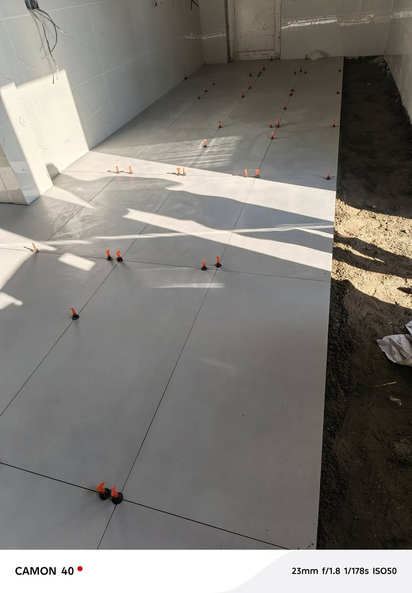 السلام عليكم خلفة سيراميك رضي جدران مرمر متفرق ستلام مهندس رقم ***********
