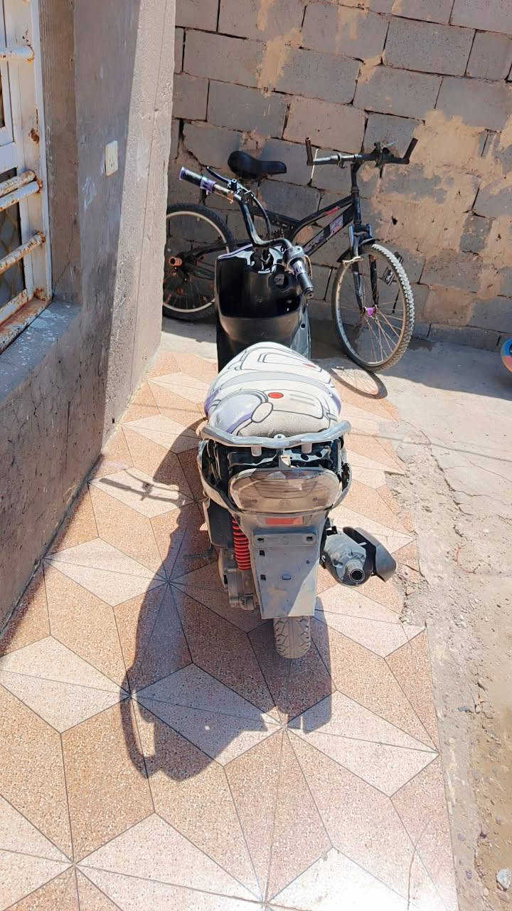 سلام عليكم ماكس عدله لبيع مكينه ما مفتوحه او كلجات جديد قبل سبوع شديتهن مكينه ما صار شهر نزلتها طياره امانت الله خرسه كهرباءيات كامله بس يرادلها تربط سلف او دشبول فقط  سعرها 250 او بيها مجال *********** واتساب فقط
