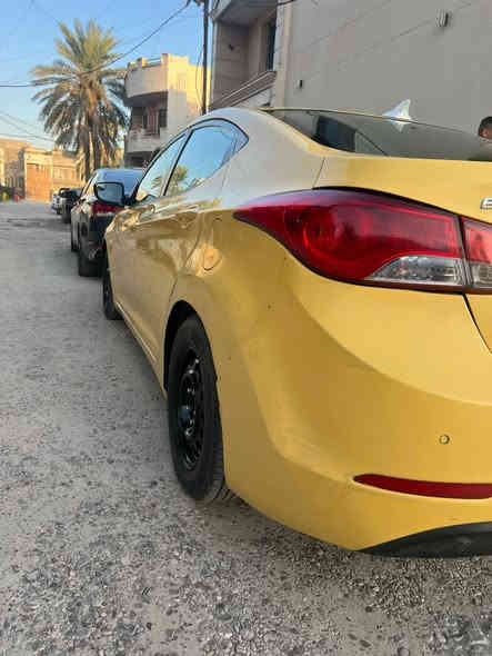 السلام عليكم 
النترا ٢٠١٤ امريكي ليبل واحد حادثهه قبق جنطه مصلح وبلعراق بيهه جاملغ خلفي سياره بدون دواخل مابيهه اي نقص كبل لشارع تخم تاير جديد صدر جديد وبعده بضمان كشنات مدوشمه رقم بغداد الدولي هزه جديده مواصفات عاديه مكان غزاليه السعر ١٠٦ مجال بسيط ***********
