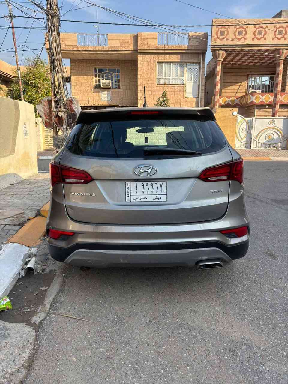 السلام عليكم للبيع أو مراوس مع التيما 20 فوك مع الفرق
للبيع أو مراوس 
سنتافي 2018 السياره نص فول 
يعني قطعتين تبريد كامره خلفي حساس أمامي خلفي تحكم استيرن معروفه مواصفات
3 انضمه قياده سبورت وايكو وعادي 
السياره نقص بس بوليش حلوه ومال بيت 
محرك كير صدر كله مكفول 
رقم ديالى بسمي مشروع وطني 
(( حادث بجم كبس وصندوك كبس بس باب السايق وجاملوغ وبأب امبدل ابلادي نفس اللون شركه فقط بدون ايرباك )) 
وماشيه 67 
أي استفسار اتصل وتدلل
*********** واتساب هم
