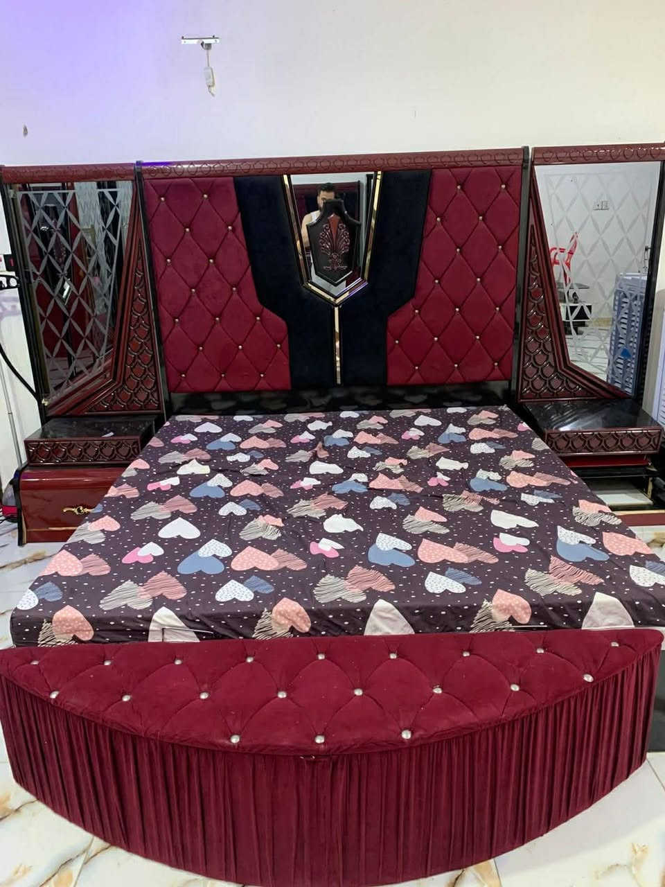 غرفه تركيه كلش ضخمه جديده مابيه اي شخط سعره مليون وبيه مجال قليل مكانه داموك


**إذا كنت صاحب هذا الإعلان وتريد حذفه لأي سبب، رجاءا أرسل رسالة إلى الدعم الفني**