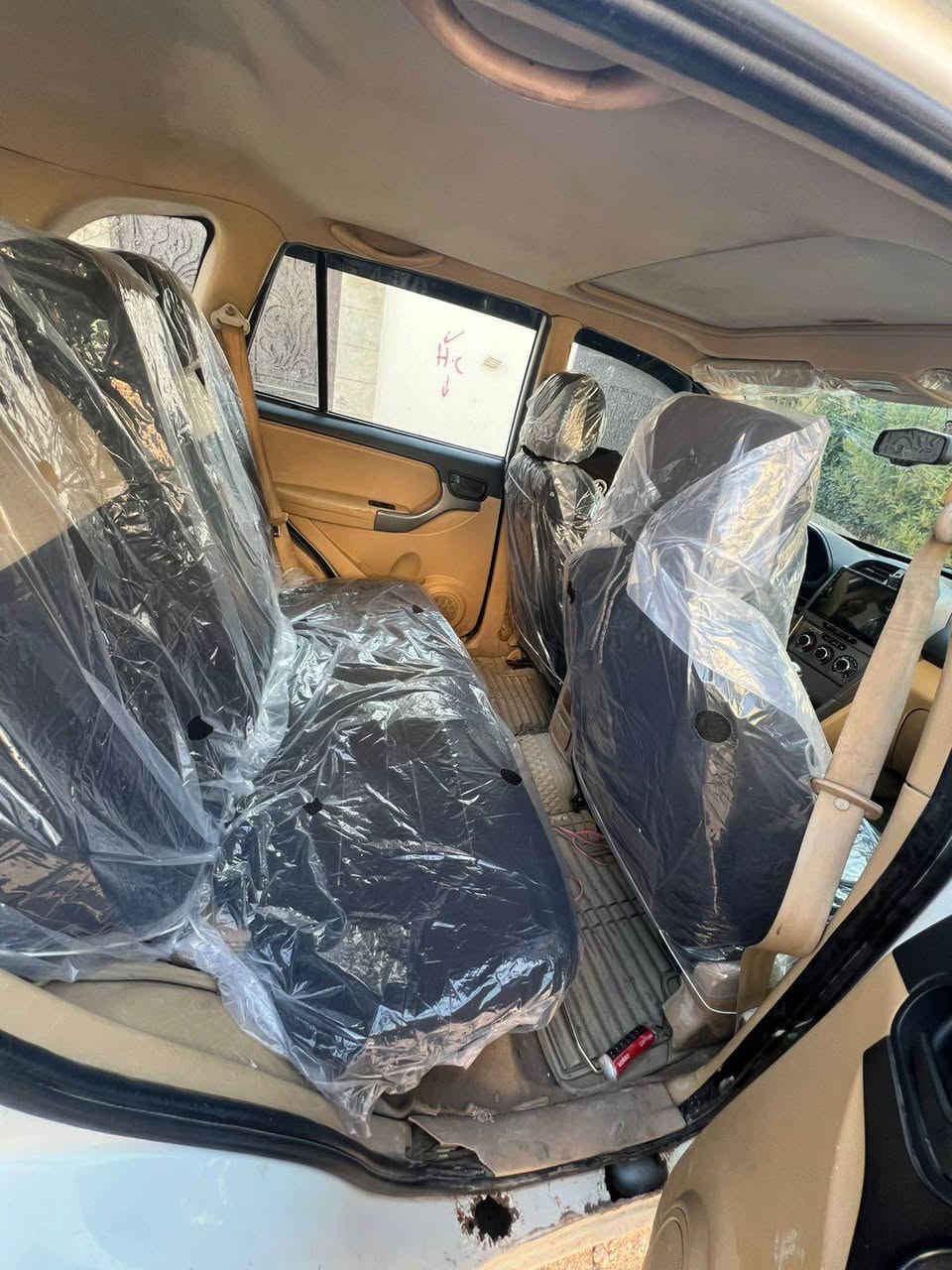 ‎تيكو للبيع موديل 2012

كير ومحرك شرط 

مابيها اي قطعة صبغ 

تدفئة / تبريد 

بيها تلكيط خياس 

للاستف‎ تكريت, عكار


**إذا كنت صاحب هذا الإعلان وتريد حذفه لأي سبب، رجاءا أرسل رسالة إلى الدعم الفني**