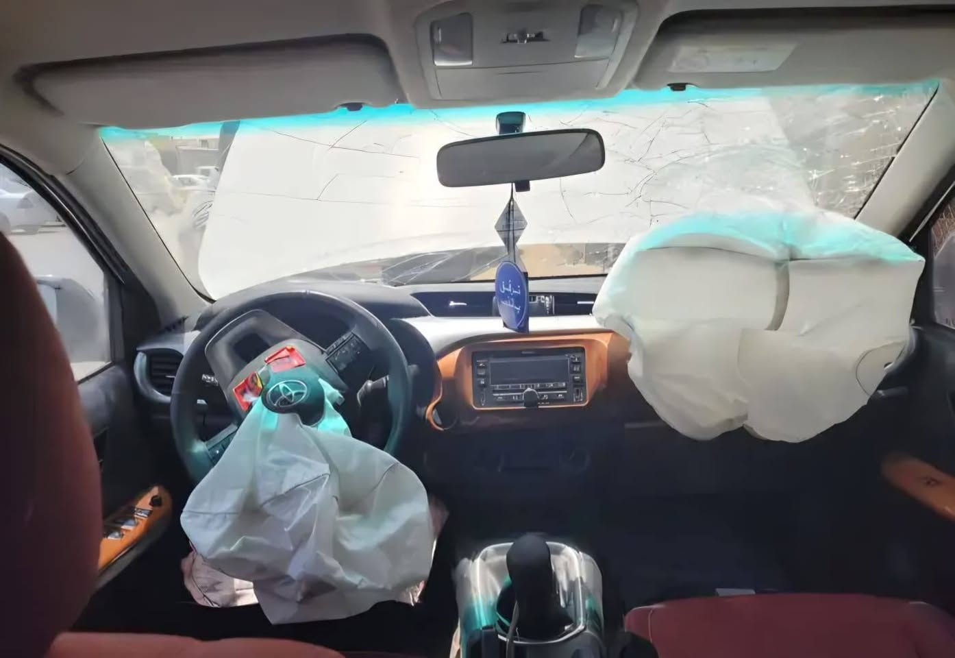 السلام عليكم ورحمه الله 🌹
للبيع  تيوتا بيك اب

موديل 2016

السياره باسمي شخصي رقم اربيل جديد🚩

السياره تحويل مباشر سنويه وهزه جديد

سابقا كفاله عامه خليجي 

السعر 📍(( 90$ ورقه )  وبي مجال بسيط

ملاحظه:::# توصل اي محافظه تريدها 

حسب الاتفاق 
للاستفسار اكثر اتصال أو وتساب 

***********
