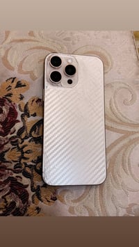 بيع او مراوس   16 برو ماكس 256  بطاريه 99 بعده بضمان الضهر مكسور وبي ن...