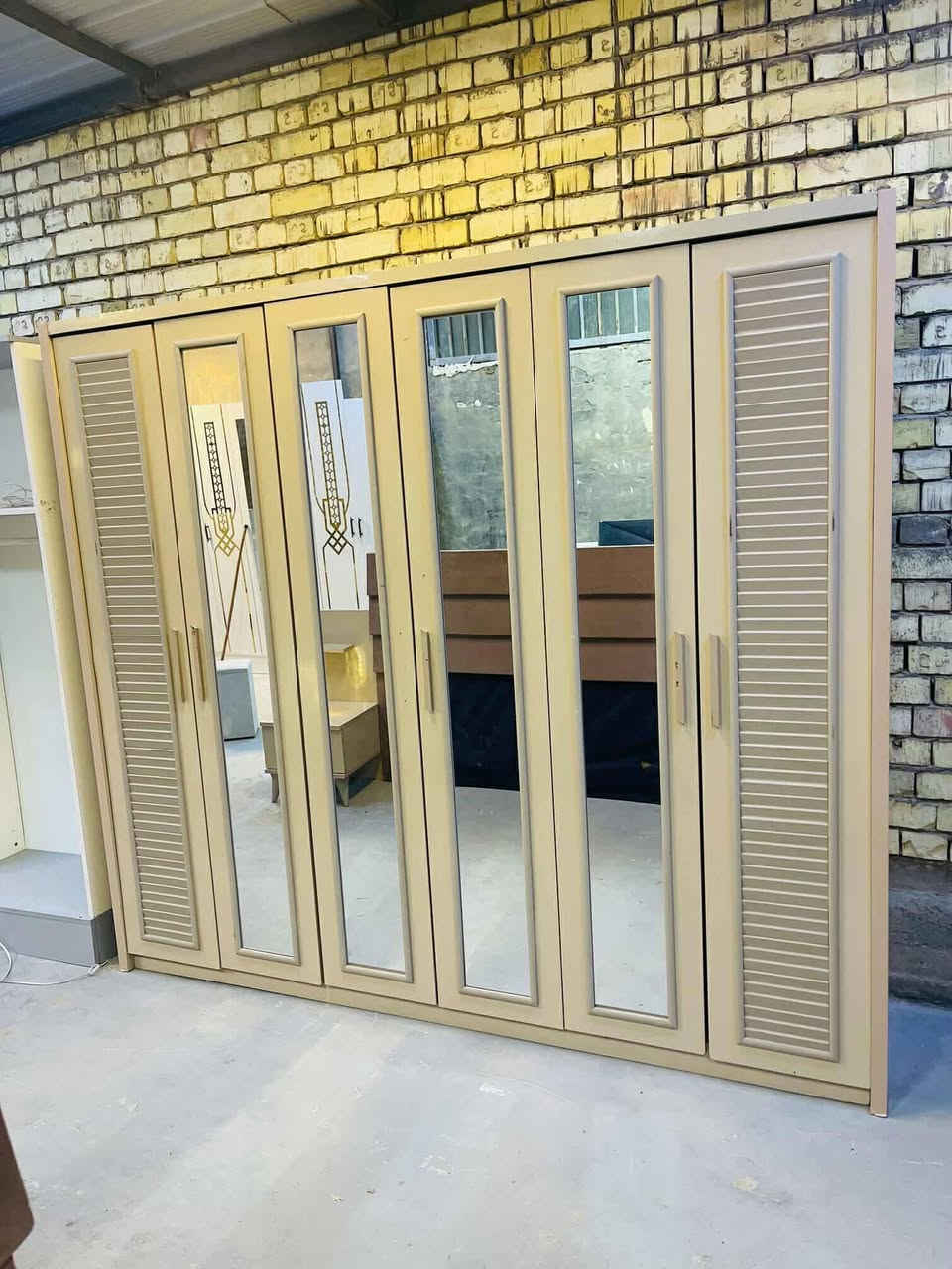 غرف ل بيع كلمن وسعر اسعار مناسب وتوصيل وشد مجاني سكرين وتعال خاص


**إذا كنت صاحب هذا الإعلان وتريد حذفه لأي سبب، رجاءا أرسل رسالة إلى الدعم الفني**