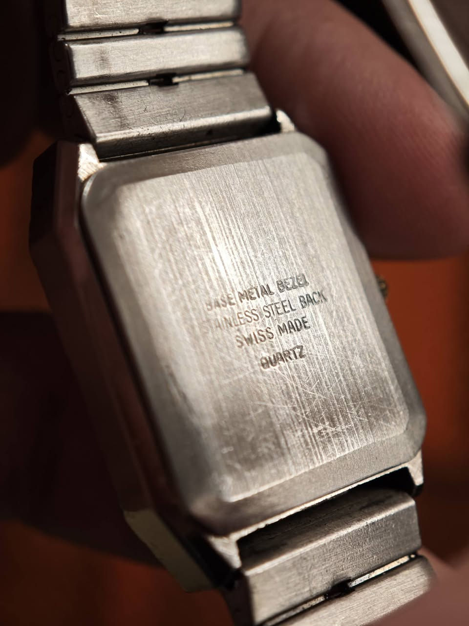 ساعه انتيكه مكينه سويسري خمس احجار كوارتز طلاء ذهب
سعر 200 وبيه مجال بسيط مكاني كربلاء


**إذا كنت صاحب هذا الإعلان وتريد حذفه لأي سبب، رجاءا أرسل رسالة إلى الدعم الفني**