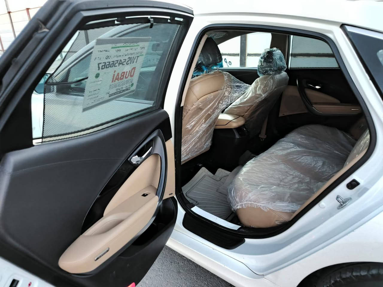 السلام عليكم سياره نوع هونداي ازيرو خليجي موديل 2015بيها مكانات صبغ كلير سياره سته اسلند حساسات تحكم جهتين برده كهربائي خلفيه برده جانبيه ابلدي كير مكينه حداديه خير من الله السياره بسمي تحويل مباشر بيع سريع السعر 100 بيع سريع   العنوان كربلاء رقم الهاتف ***********
