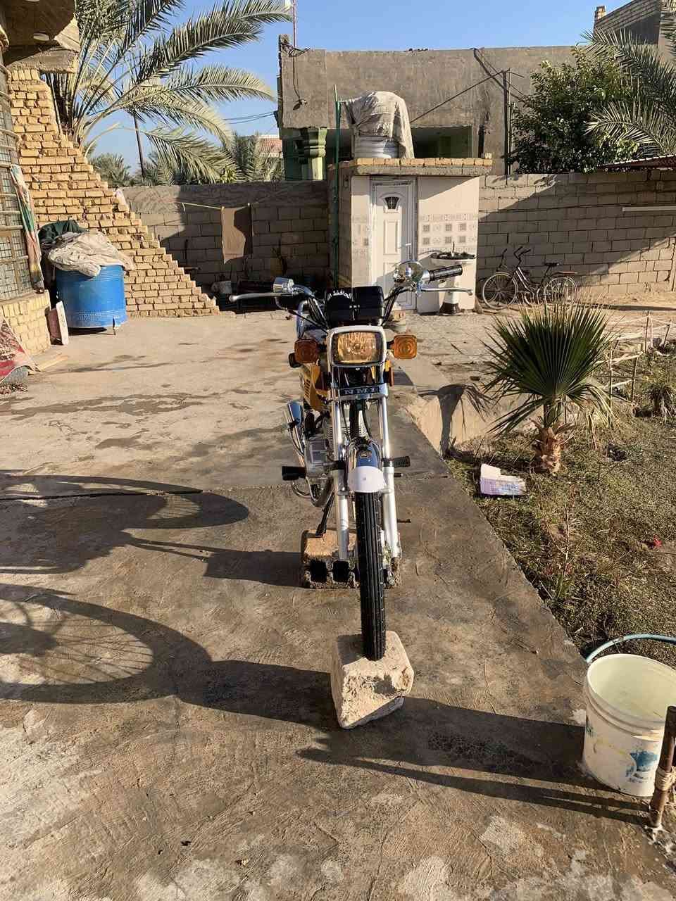 إسلام عليكم الما يعرف بيهن اطلع كبل للبيع شلامجه  اصلي اصلي اصلي اكرر أوراق اصولي دراجه كلها شلامجه ومختم فقط الشاصي مال ارشه ٢٠١٧ أوراق أصوليه دراجه خير من الله ونضافتها ونصبه ورزانه خير من الله مكمركه ومدفوع الكمرك ومختم السعر خاص متواجد عل خاص ورقمي عل وتساب وتصال كذالك الشراي يشلع أعيوني ***********
