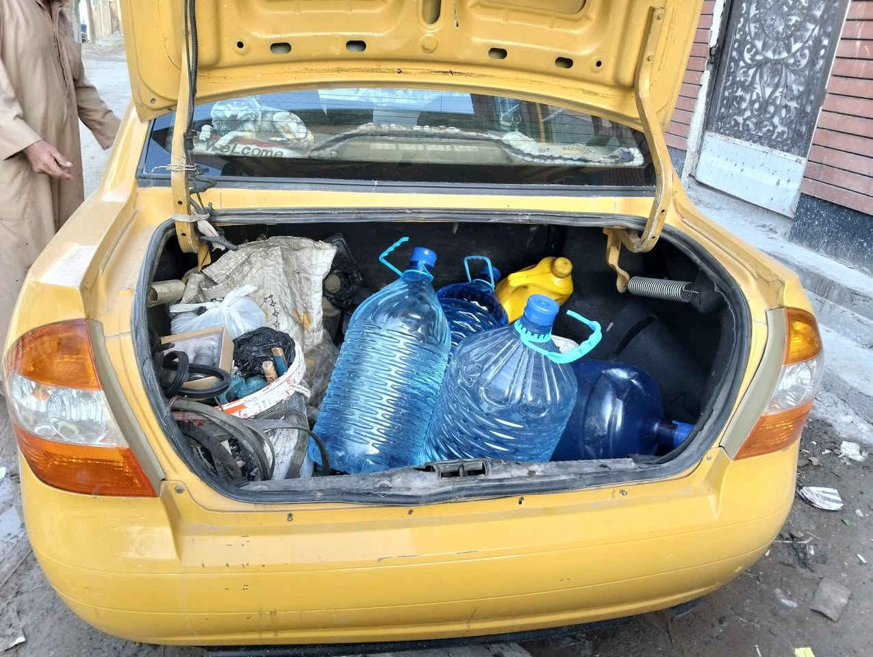 السلام عليكم طيبه موديل 17 هيه وغرامات مصفره السعر  40 ورقه وبيه مجال***********
