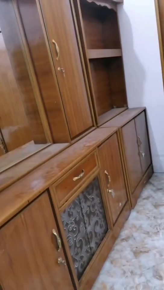 غرفة نوم نضيفة مستعجلة على بيعها


**إذا كنت صاحب هذا الإعلان وتريد حذفه لأي سبب، رجاءا أرسل رسالة إلى الدعم الفني**